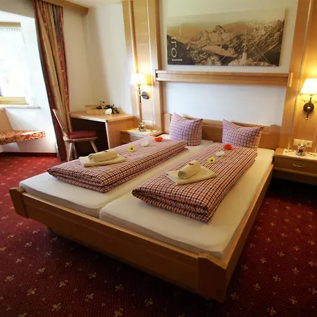 Bachmayerhof Hotel