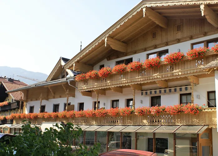 Bachmayerhof Hotel 3*