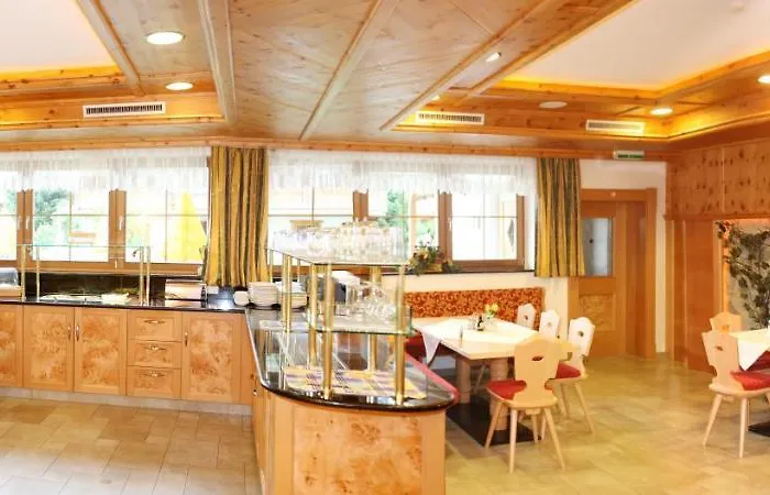 Bachmayerhof Hotel 3*