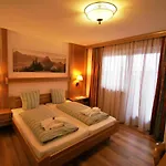 Hotel Bachmayerhof 3*